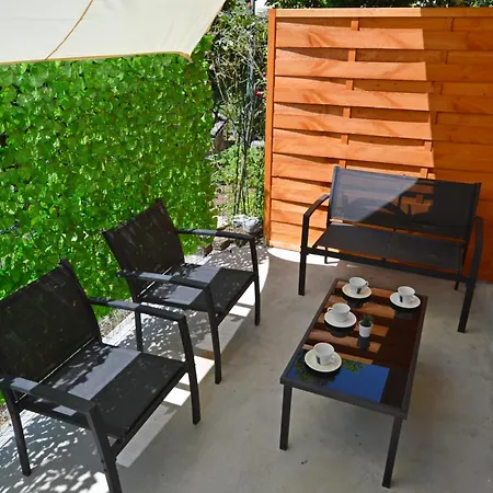 Haus Natura Jurdani Exterior photo